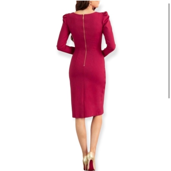 Rachel Parcell Square Neck Long Sleeve Ponte
Dress in Red Persia. Size S - Picture 4 of 16